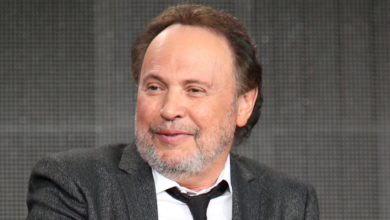 billy crystal net worth